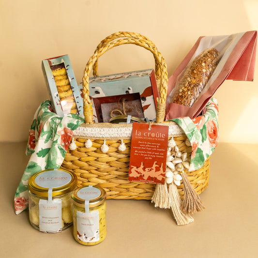 Bonded in Luxury Rakhi Basket - The Box Boutique - Gift Hampers - Gift Box - Corporate Gift Hampers - Wedding Hampers - Wedding Gifts - Customized Gifts